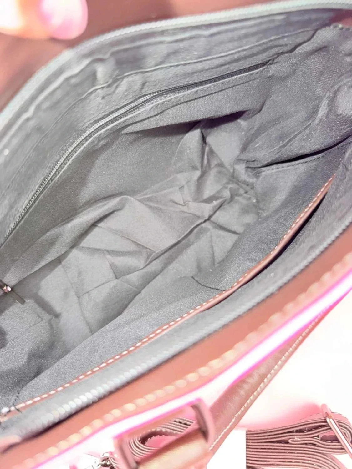 Petit sac à main bandoulière Camargue neuf jamais utilisé – photo 10